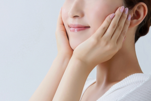 ほうれい線を消すための毎日の習慣 リガメントマッサージ シアトルの生活情報誌 ソイソース