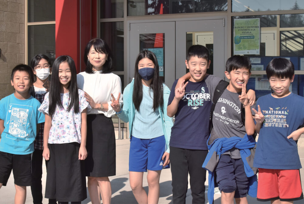 西尾 由香さん 四つ葉学院代表 シアトルの生活情報誌 ソイソース